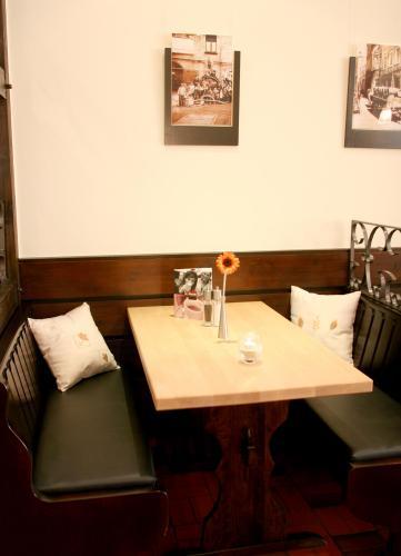 Hotel Restaurant Rothkopf ออยส์เคียร์เชิน ภายนอก รูปภาพ