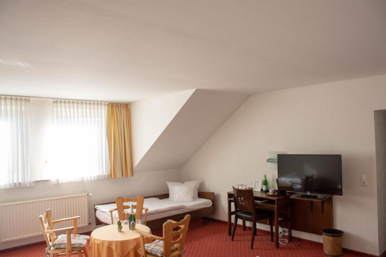 Hotel Restaurant Rothkopf ออยส์เคียร์เชิน ภายนอก รูปภาพ