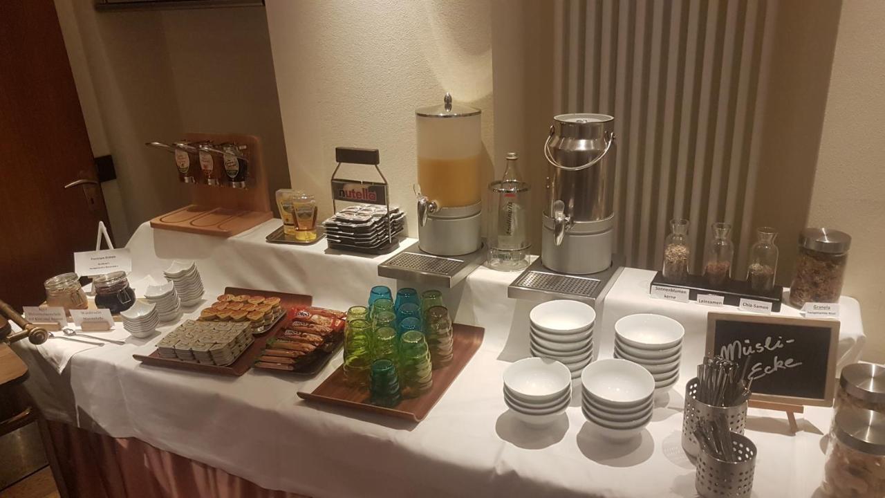 Hotel Restaurant Rothkopf ออยส์เคียร์เชิน ภายนอก รูปภาพ